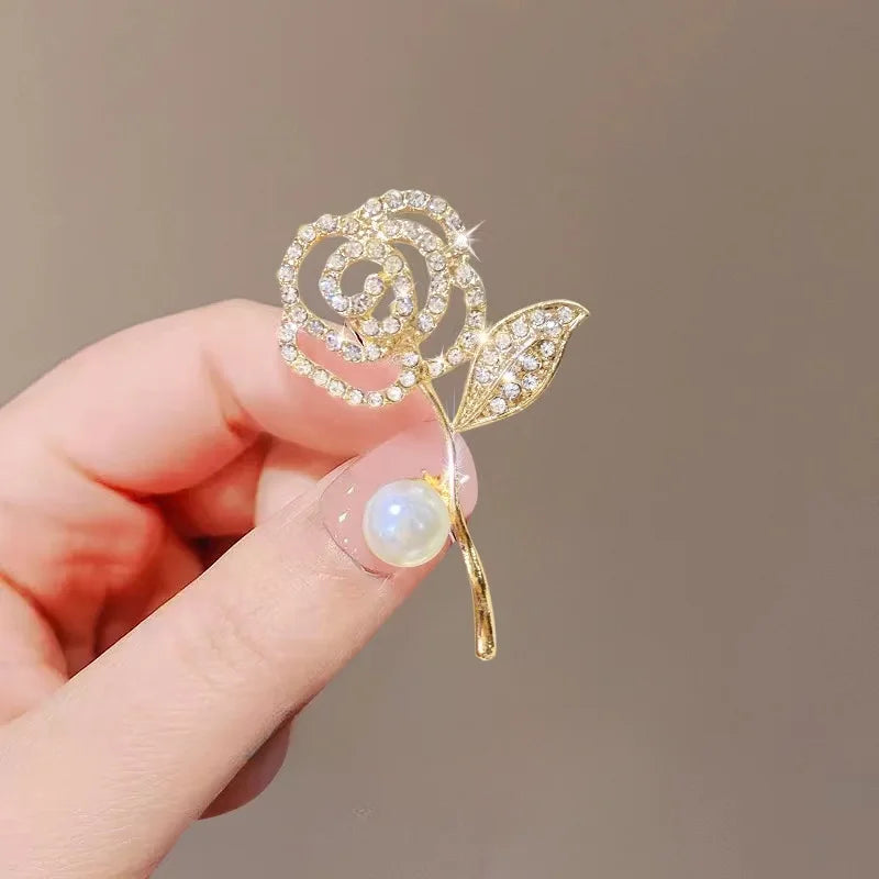 Golden Tulip Pearl Brooch – Rhinestone Pin