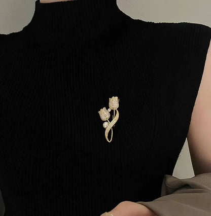 Golden Tulip Pearl Brooch – Rhinestone Pin