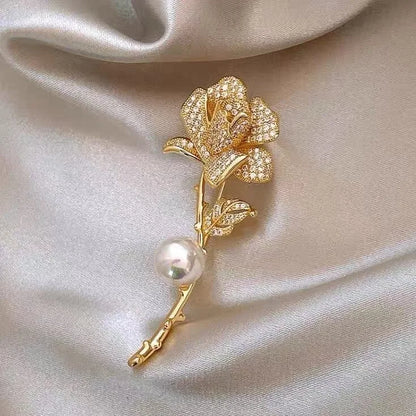 Rhinestone Peacock Brooch Pin