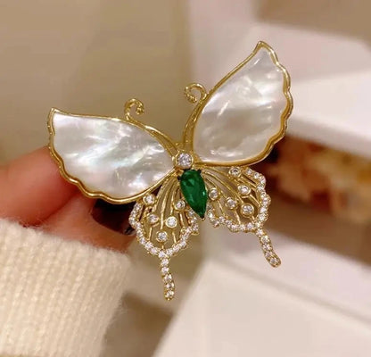 Butterfly Pearl Crystal Brooch