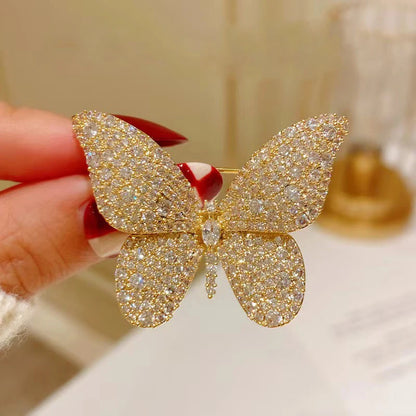 Golden Tulip Pearl Brooch – Rhinestone Pin