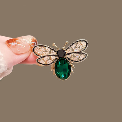 Butterfly Pearl Crystal Brooch