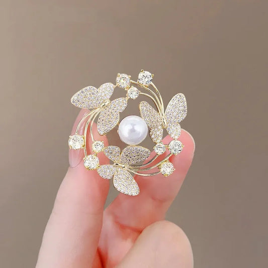Butterfly Pearl Crystal Brooch