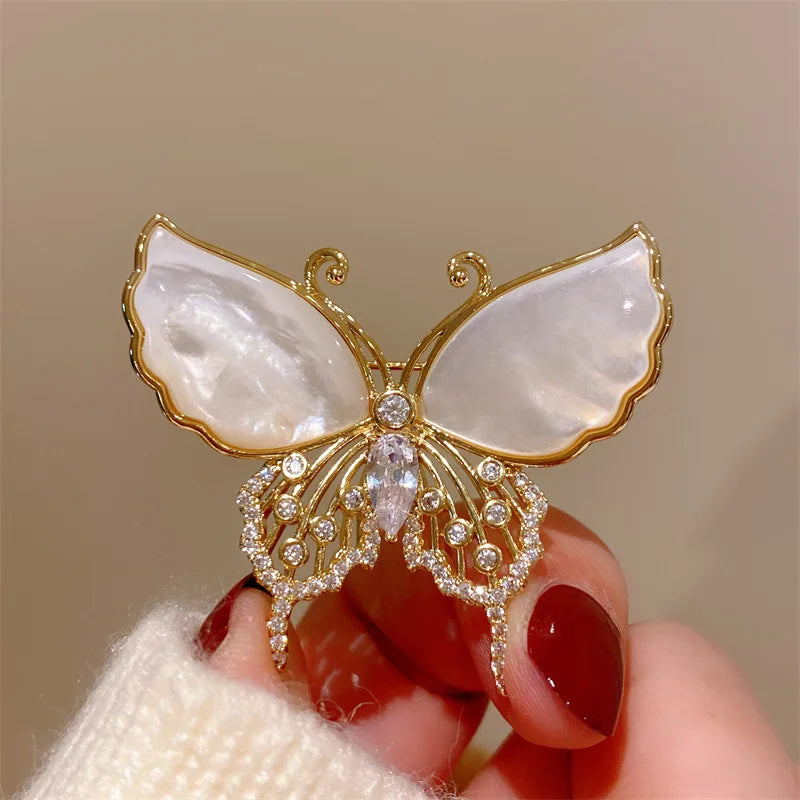 Butterfly Pearl Crystal Brooch