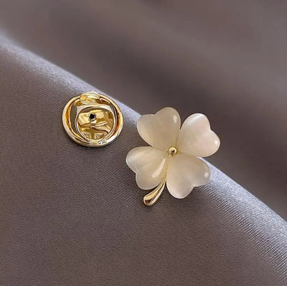 Golden Tulip Pearl Brooch – Rhinestone Pin